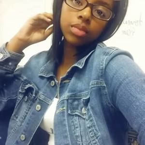 Meet your Posher, Tabitha